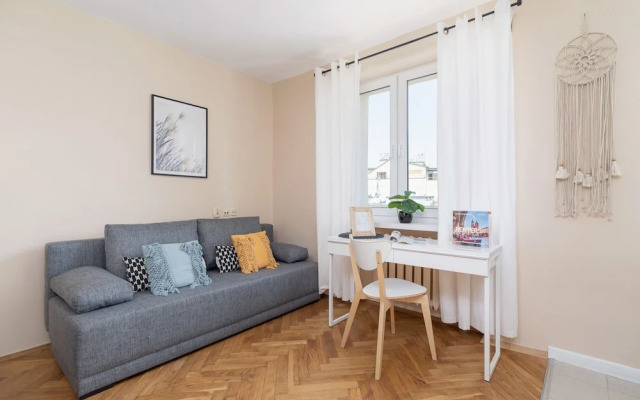 Studio Cracow Targowa by Renters