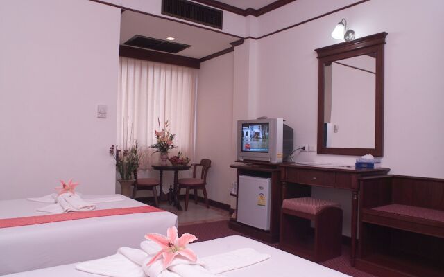 Crystal Hotel Krabi