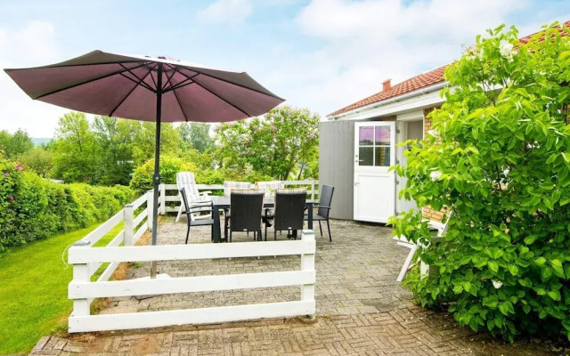 6 Person Holiday Home in Broager