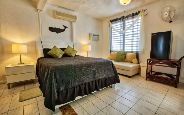Coconut Palms Inn On The Beach