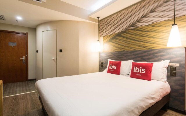 ibis Zhangye Gov Station