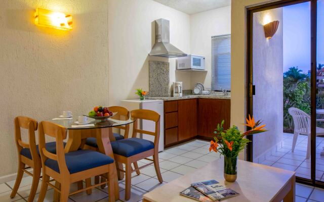 Park Royal Homestay Los Cabos