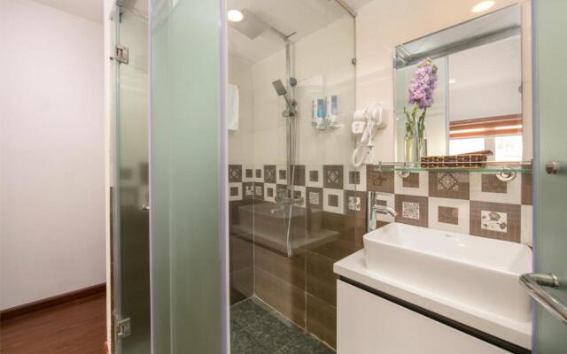 S Central Hotel & Spa