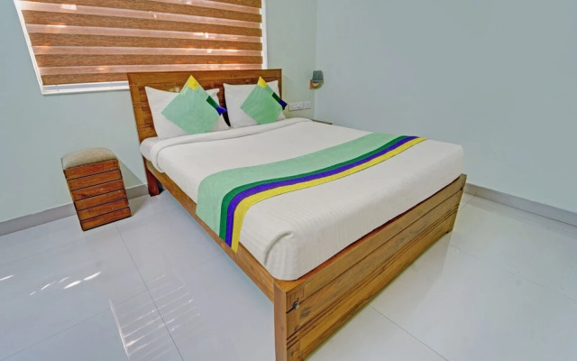 Treebo Sreepathi Nirmalyam - 400 Mtr From Guruvayoor Temple