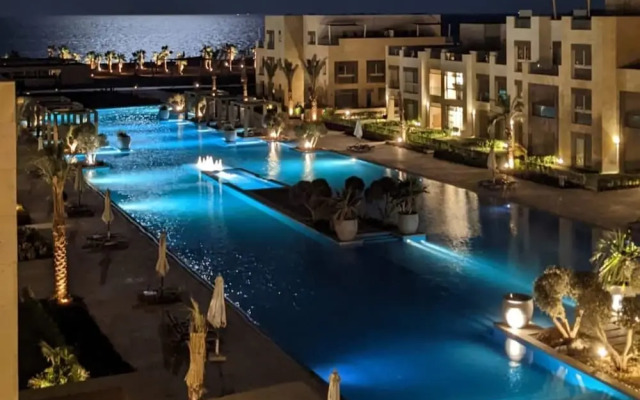 Xuru Stays I Homestyle & Summery 1bdr@ Mangroovy Free Beach Pool