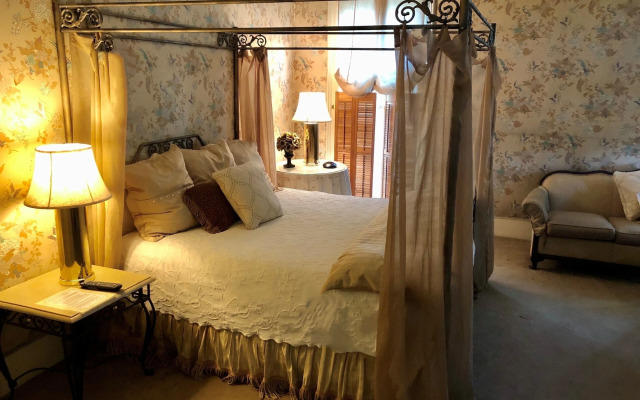 The Crystal River Inn