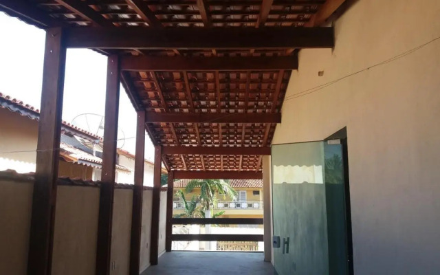 Cantao do Indaia - menos de 1 minuto da praia!