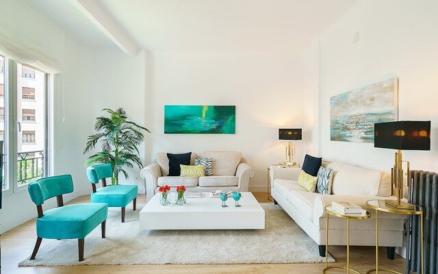 Home Club Antonia Mercé II