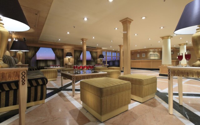 M/S Crown Emperor (luxor)