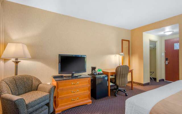 Clarion Hotel
