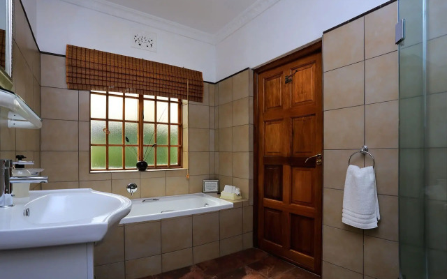 Orange Ville Guesthouse