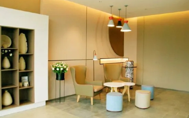 Home Inn Neo - Yantai Red Star Macalline Zhifu   Station Branch – Restaurant – Yantai