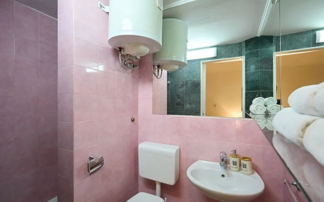 Hedera Estate, Hedera Studio 6