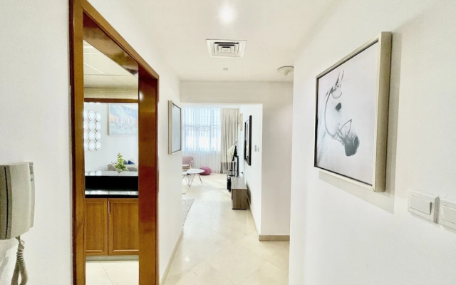 Stunning Apartment at Dora Bay Dubai Marina