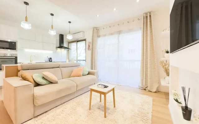 Le Dor in Cannes With 1 Bedrooms and 1 Bathrooms - Apartment in Cannes - Photo 3