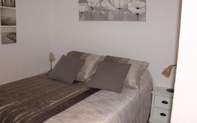 Appartement Balaruc-les-Bains, 1 pièce, 4 personnes - FR-1-503-19