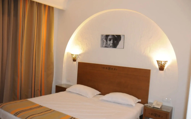 Menara Hotel