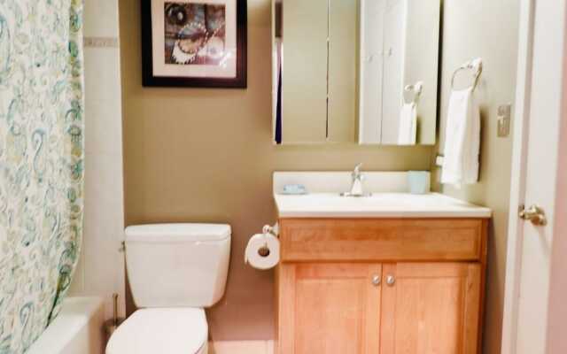 Ilikai Marina Condo Vacations