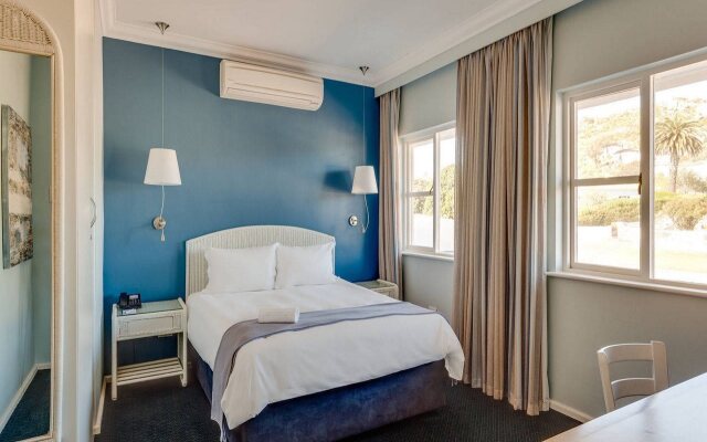 Saldanha Bay Hotel