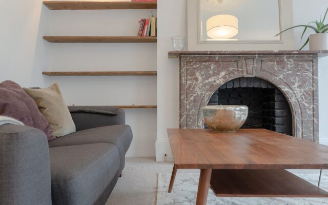 1 Bedroom Flat on Portobello Road Notting Hill