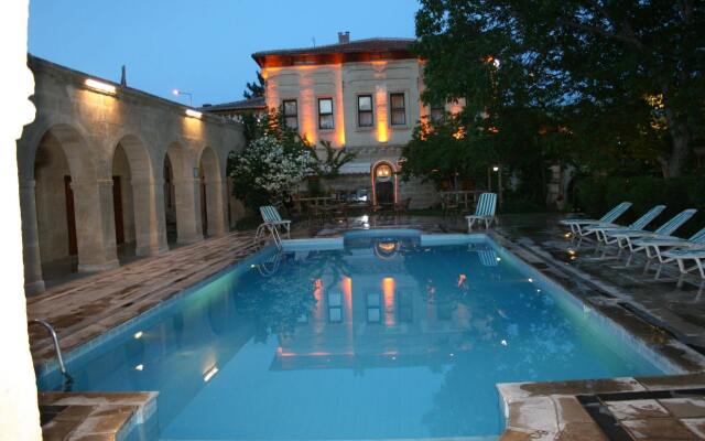 Melis Cave Hotel