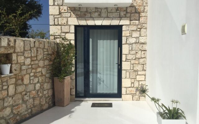 Dion Suite And Spa In Zakynthos
