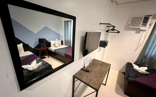 Coron Ecolodge
