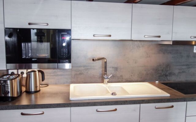 Château de la Madrague 14855