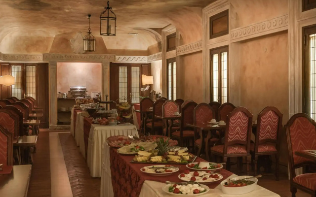 Palazzo Cardinal Cesi