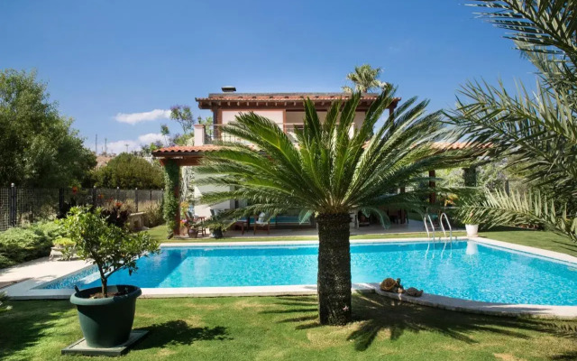 Villa Mertcan by Important Group Travel BD439