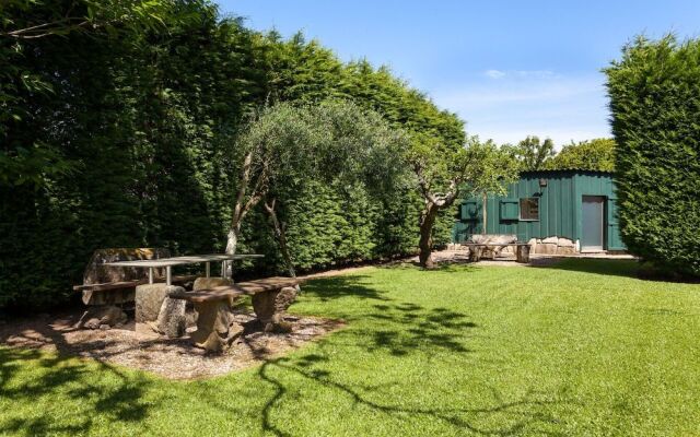 Casa com Piscina e Bungalow em Esposende by Izibookings