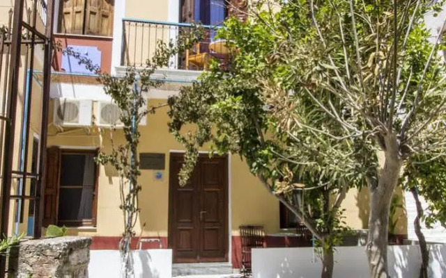 Symi Center