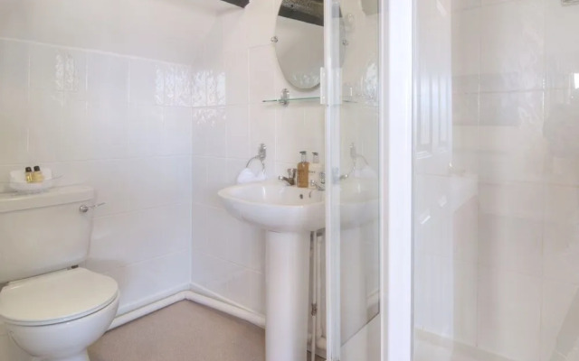 Potters Mooring Guest House Hotel