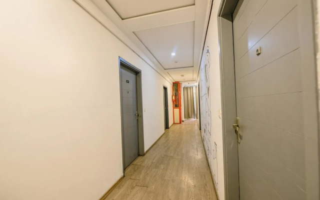FabHotel Harsh Vihar