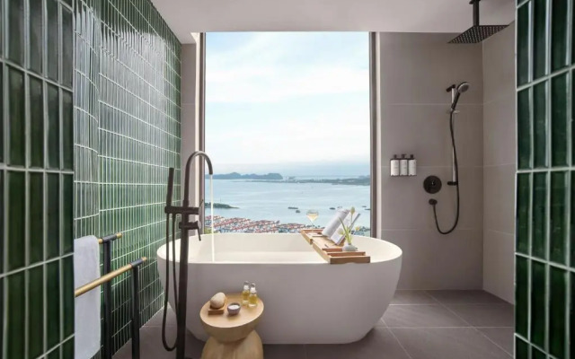 The Yacht Hotel by DC