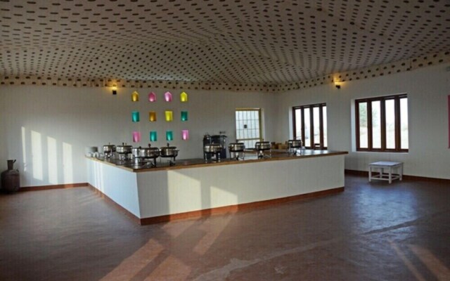Thakur Ji Resort