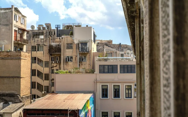 Superb flat in historic centre of Athens