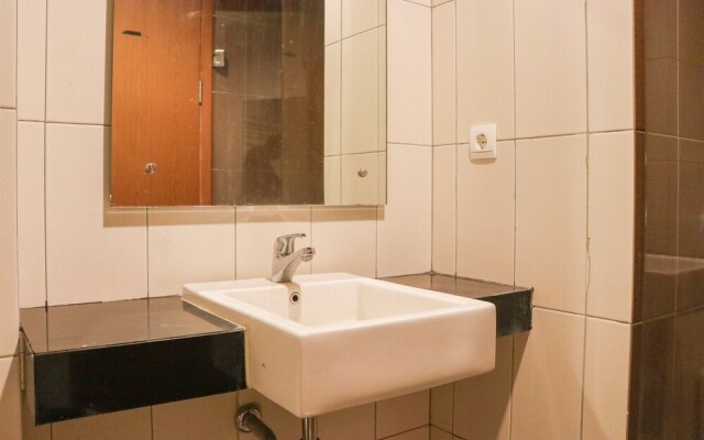 Spacious And Strategic Studio Apartment At Dago Suites