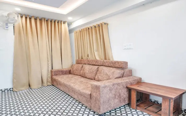 FabHotel Redmoon Suites - Near Brookefield / Marathahalli Bridge