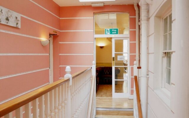 Gresham Hotel