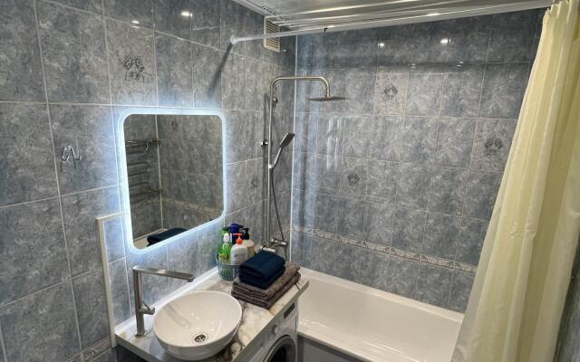 Katy Home (Кэти Хоум) на улице Азина