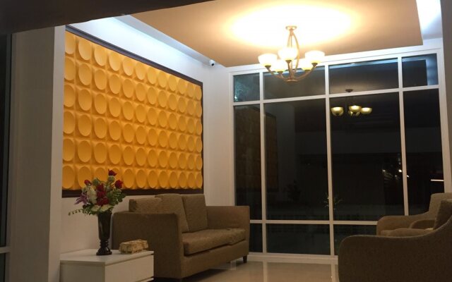 Leelawadee Resotel Raminthra 23
