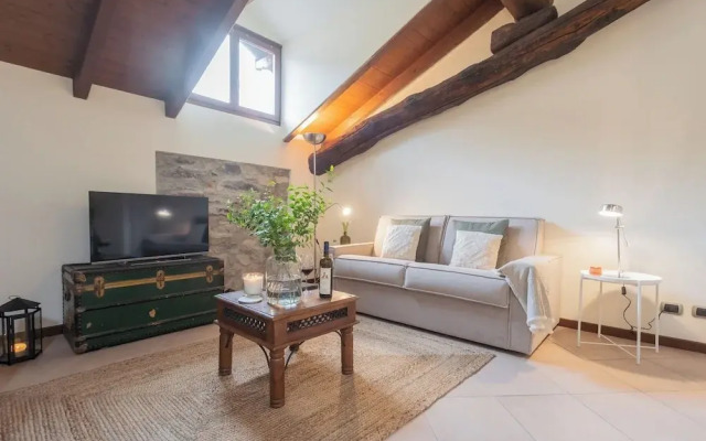 Plinio 10 by Rent all Como