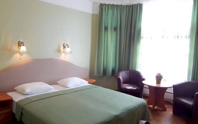 Green Villa