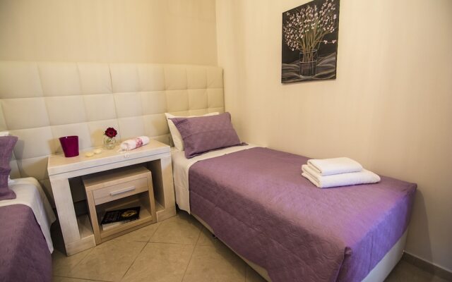 Luxury Mari House