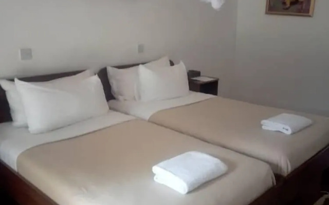 Chaminuka Lodge and Nature Reserve