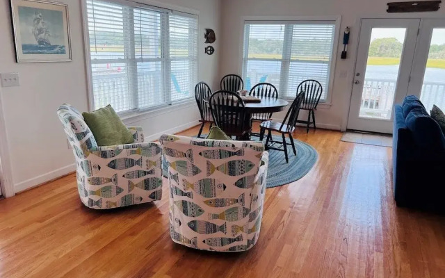 Mclaurin Manna At Holden Beach 4 Bedroom Home by RedAwning
