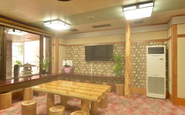 Sensou Yutagawa – Guest Rooms – Tsuruoka