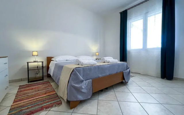 Beautiful 2-bed Apartment in Marina di Mancaversa