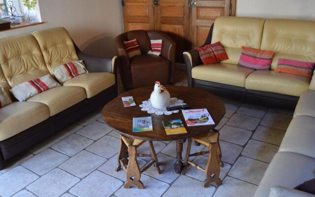 Gîte Buxières-sous-les-Côtes, 6 pièces, 10 personnes - FR-1-585-7